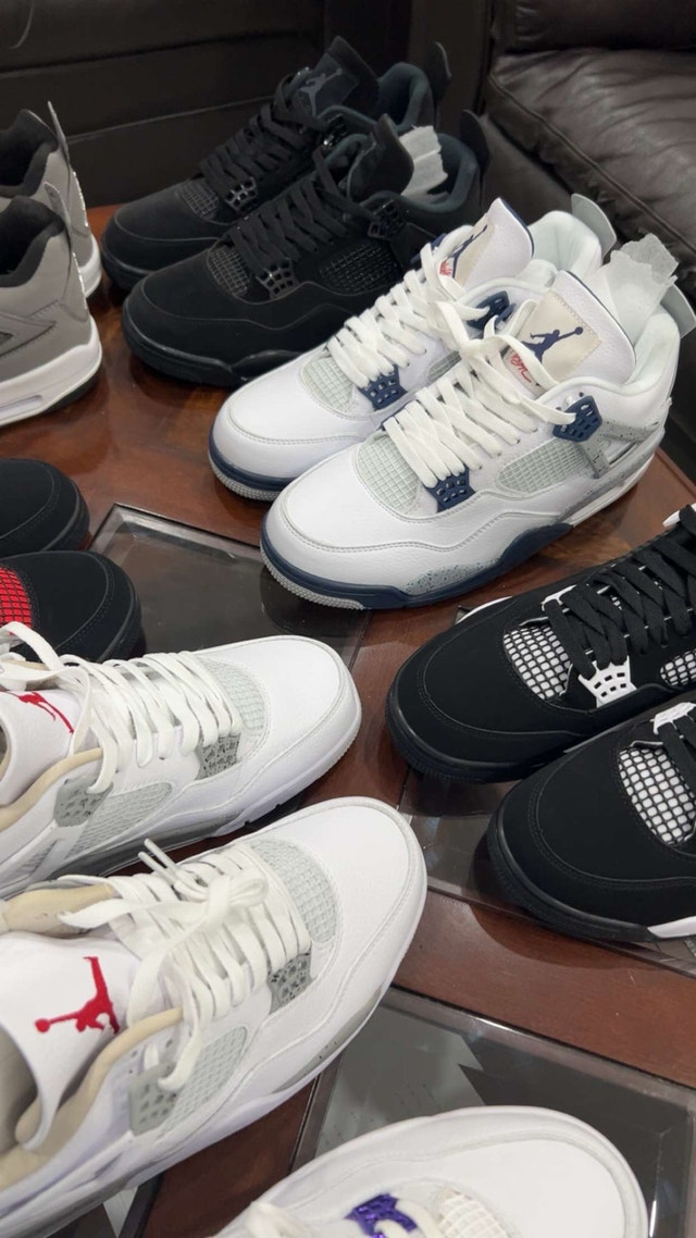 Jordan 4s - ALL COLOURS/SIZE