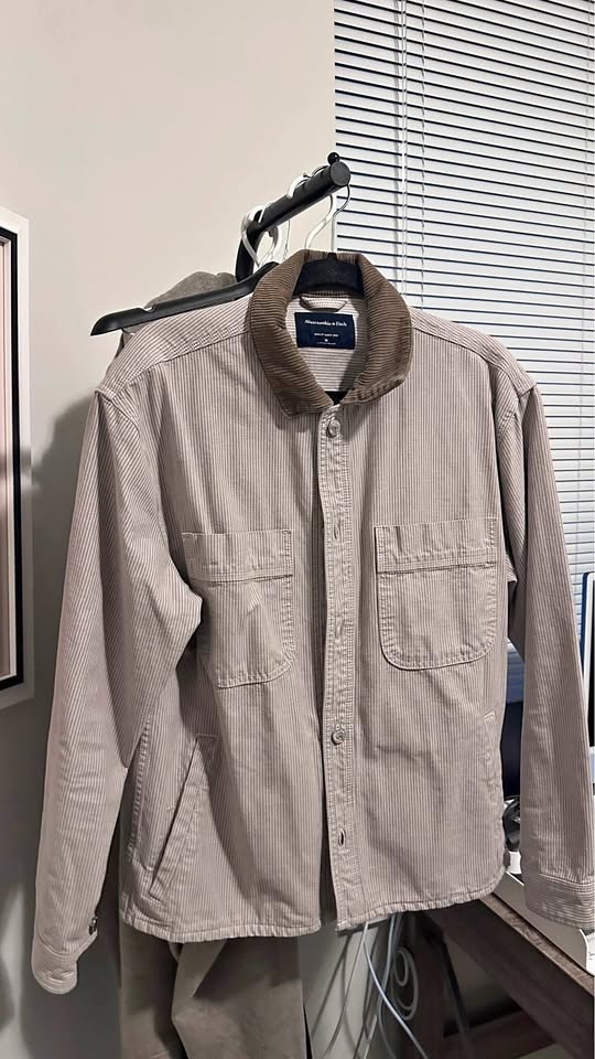 Abercrombie & Fitch Corduroy Collar Striped Shirt Jacket - Size
