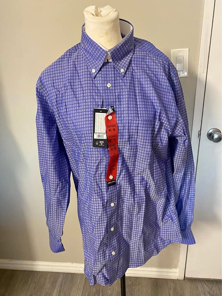 BNWT Kirkland Signature Blue Button Down Shirt