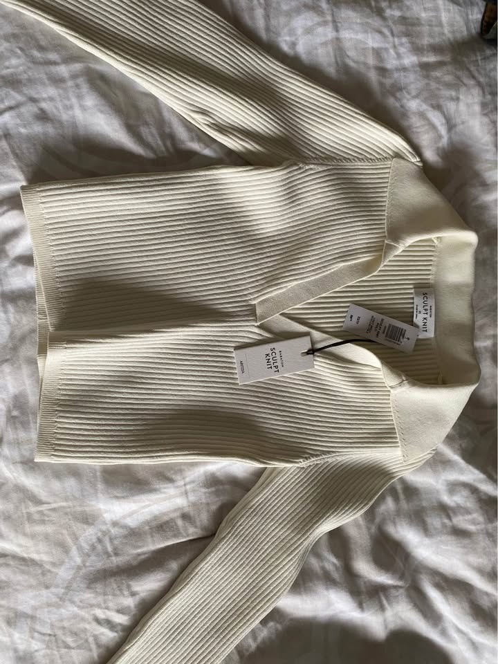Babaton Sculpt Knit Polo Longsleeve - photo 4