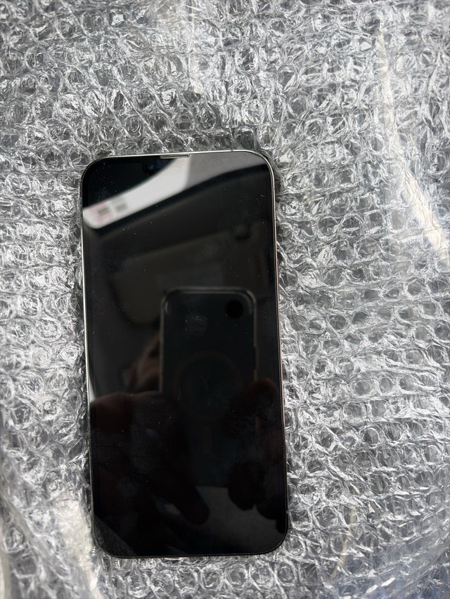 Apple iPhone 13 Pro Max Battery Health 89% - photo 2