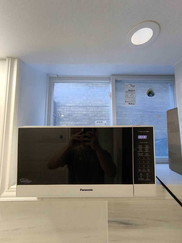 Panasonic The Genius 1200W Microwave - Stainless Steel (NN-ST77L