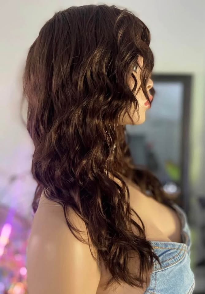 NWOT: Long Voluminous Wavy Brown Synthetic Wig (2339) - photo 5
