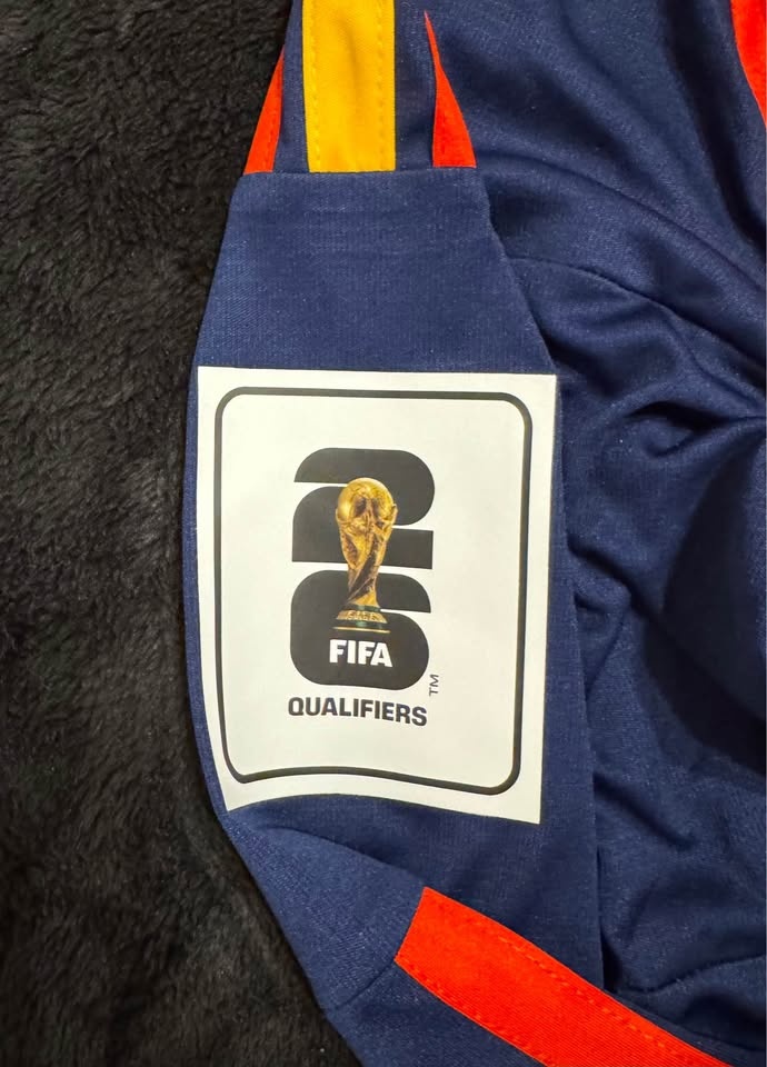 Spain 2026 World Cup Home Jersey - Player Version - Lamine Yamal - photo 5