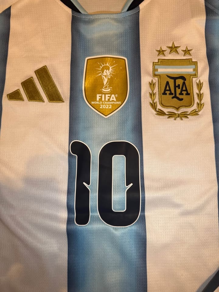 Argentina Messi #10 2026 World Cup Home Jersey Long Sleeve – Siz - photo 3