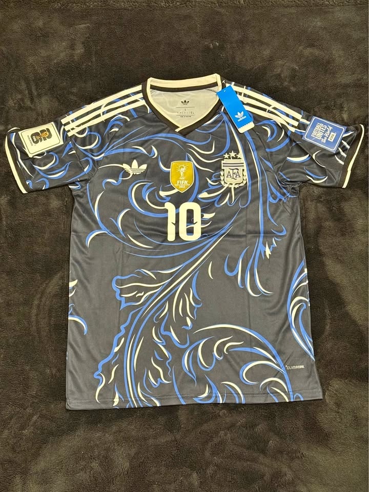 Argentina Messi #10 2026 World Cup Away Jersey - Size L - Adidas