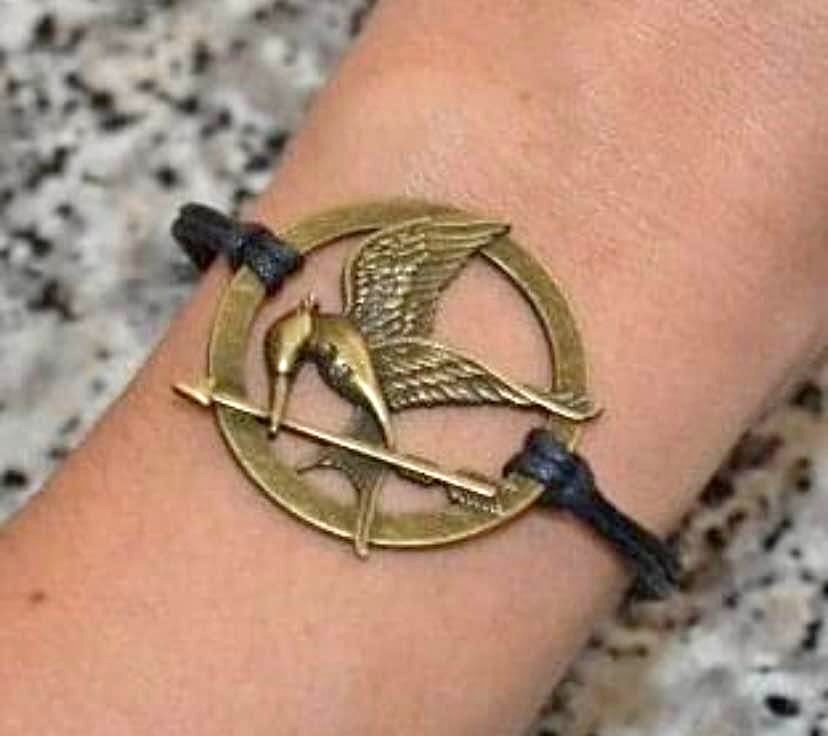 NWOT Hunger Games Katniss Everdeen Mockingjay Bracelet