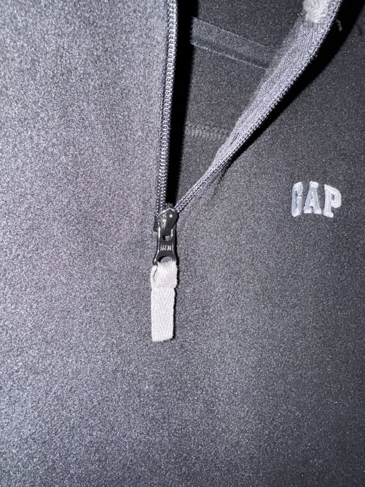 Black GAP Fleece Quarter Zip - Small - $4 - photo 5
