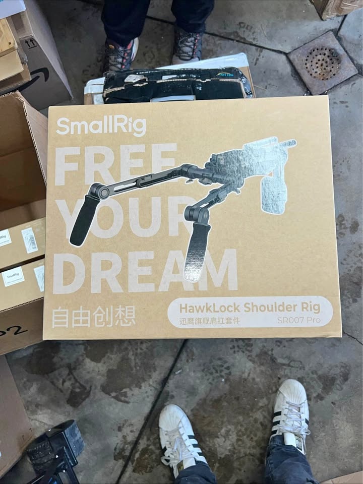$320 OBO SmallRig HawkLock Shoulder Rig SR007 Pro