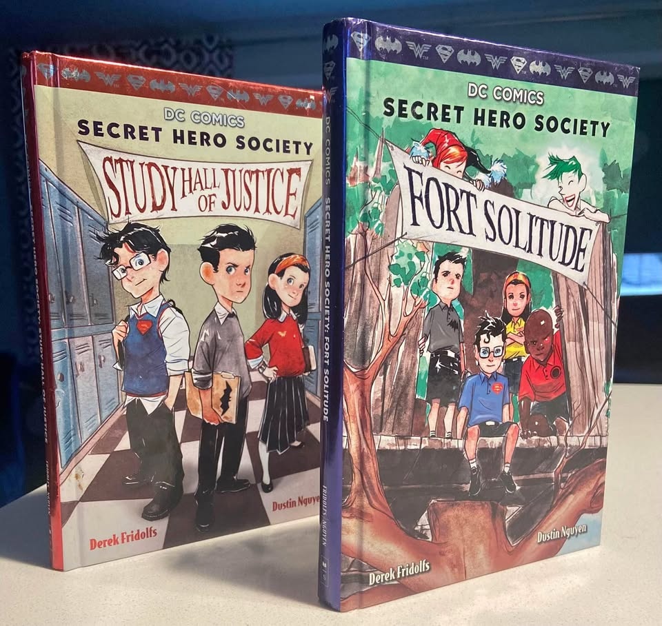 DC Comics Secret Hero Society Books (Fort Solitude, Study Hall o