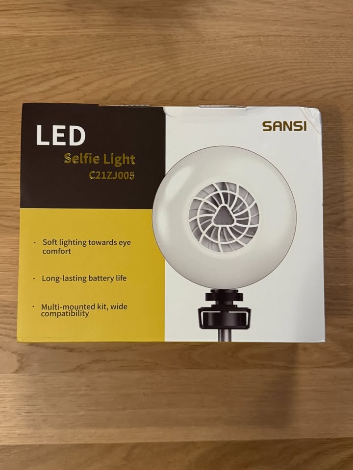 NEW Cordless Rechargeable Selfie LED Light w Tripod Stand - BLAC