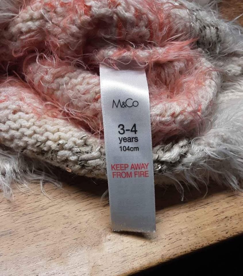 EUC M&Co Toddler Girls Eyelash Poncho Sweater Size 3-4 Years - photo 4