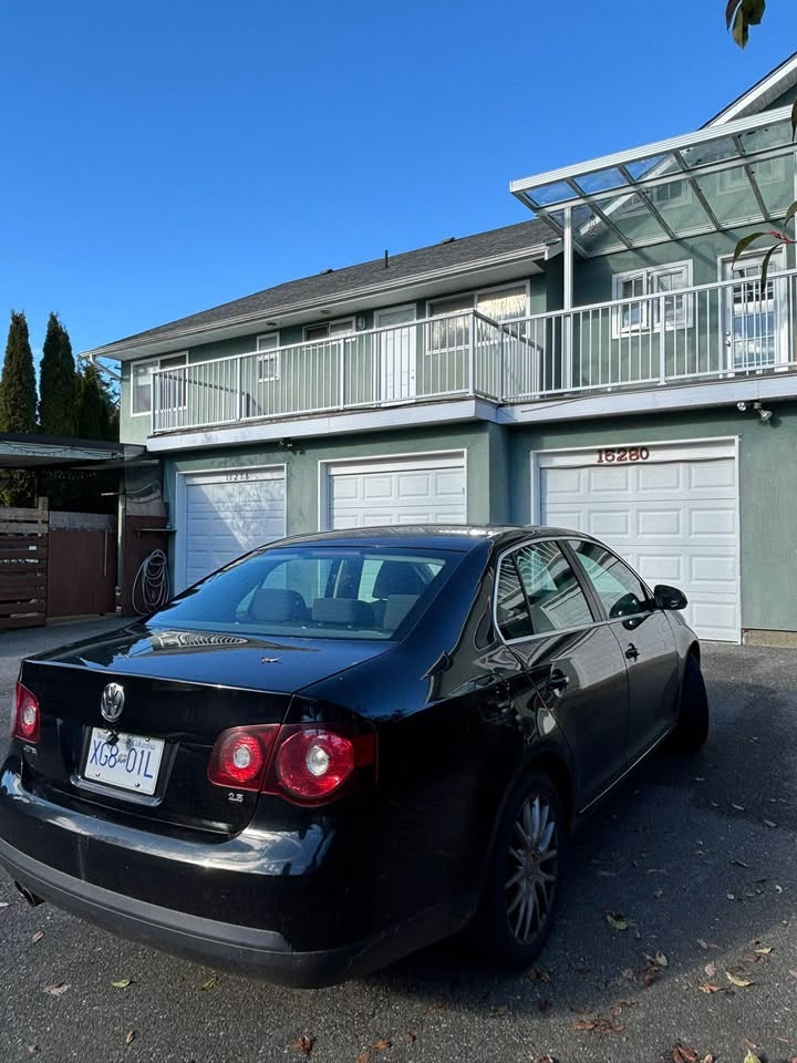2009 Volkswagen Jetta - photo 3