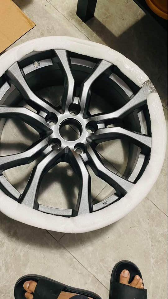 RWC 18 inch spare alloy wheel - photo 2