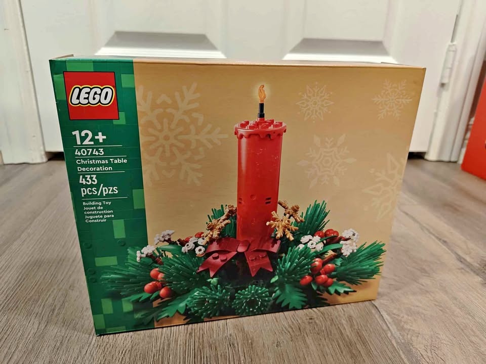 BNIB LEGO 40743 Christmas Table Decoration