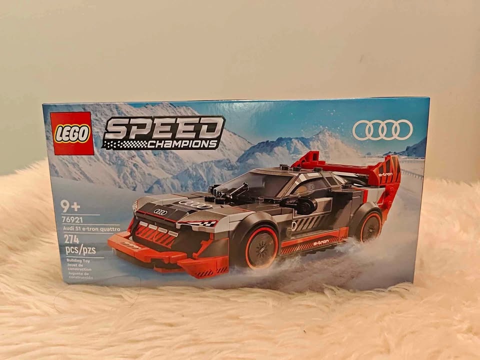 BNIB LEGO 76921 Speed Champions Audi S1 e-tron quattro Race Car
