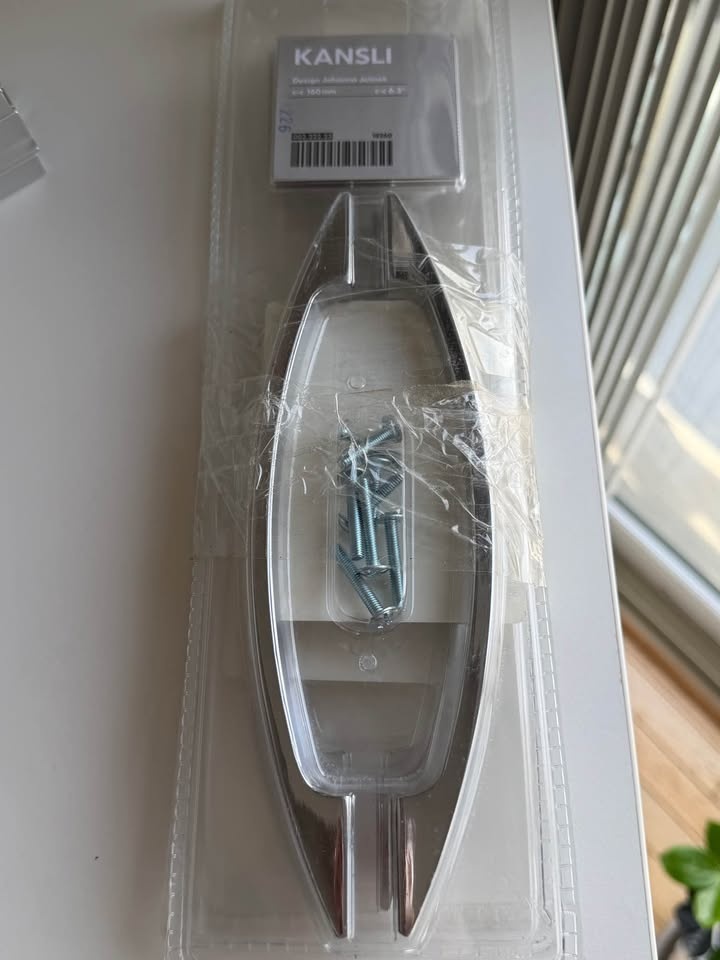 IKEA BESTÅ / TOFTA White Cabinets – Set of 3 - photo 3