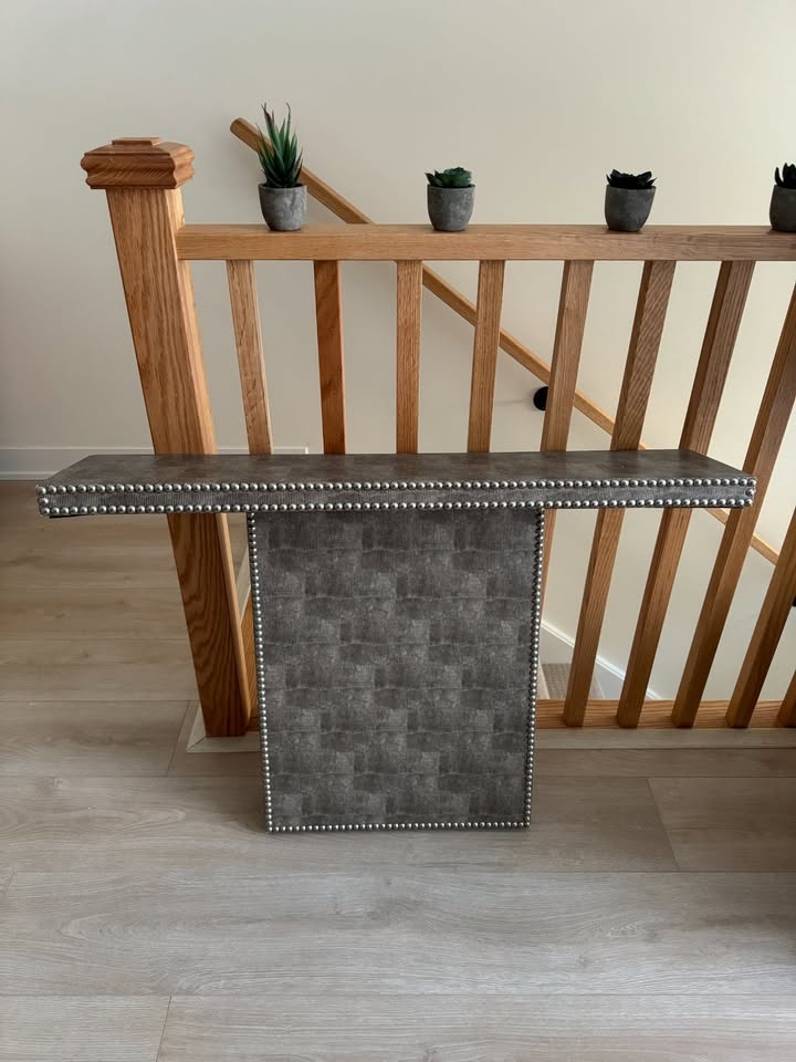 Custom Entryway Console Table/Stand - $25