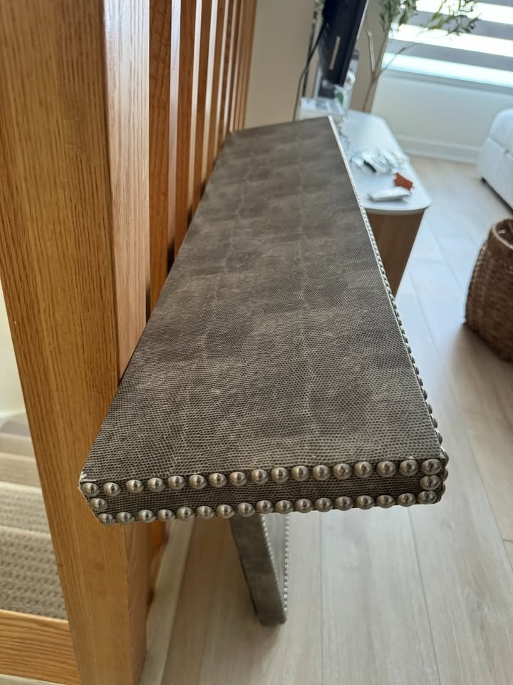 Custom Entryway Console Table/Stand - $25 - photo 3