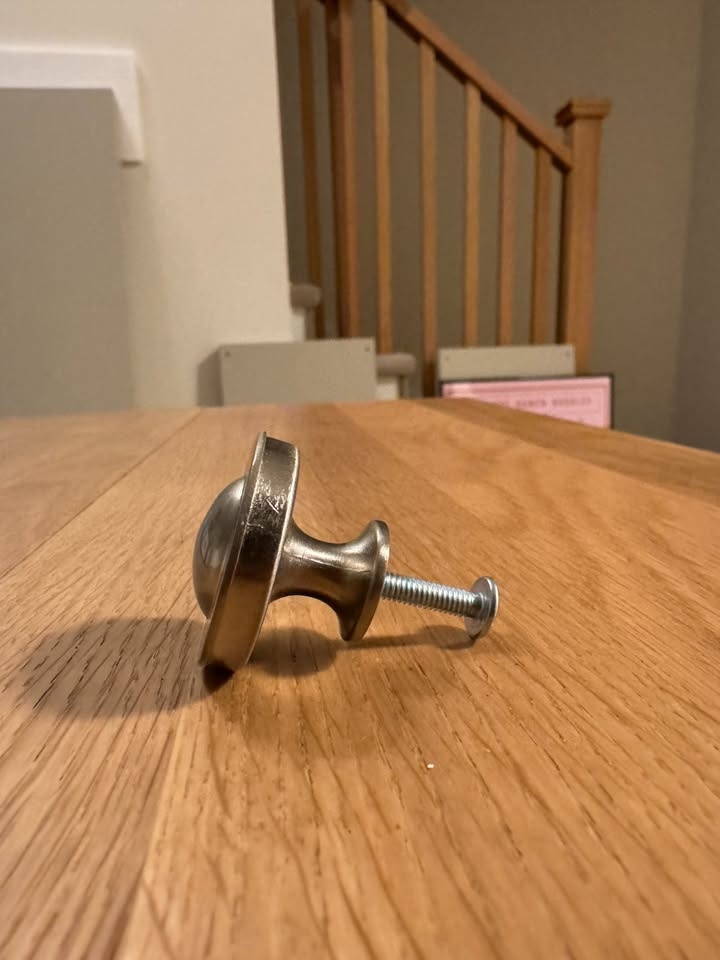 22 x Cabinet Round Knob Pulls - Brushed Satin Nickel - $15 - photo 3