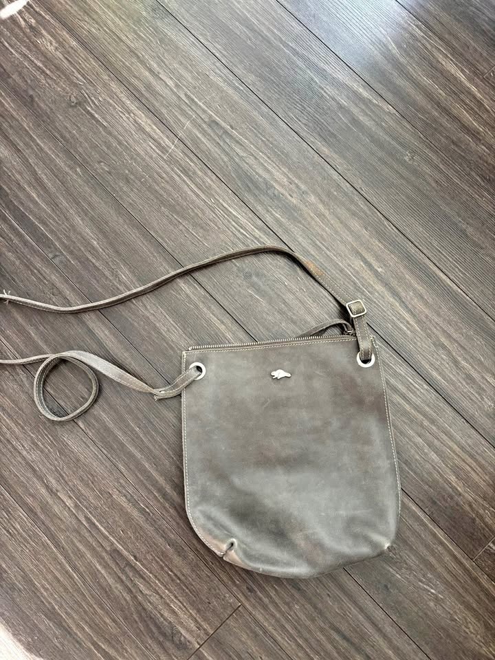 Roots Purse