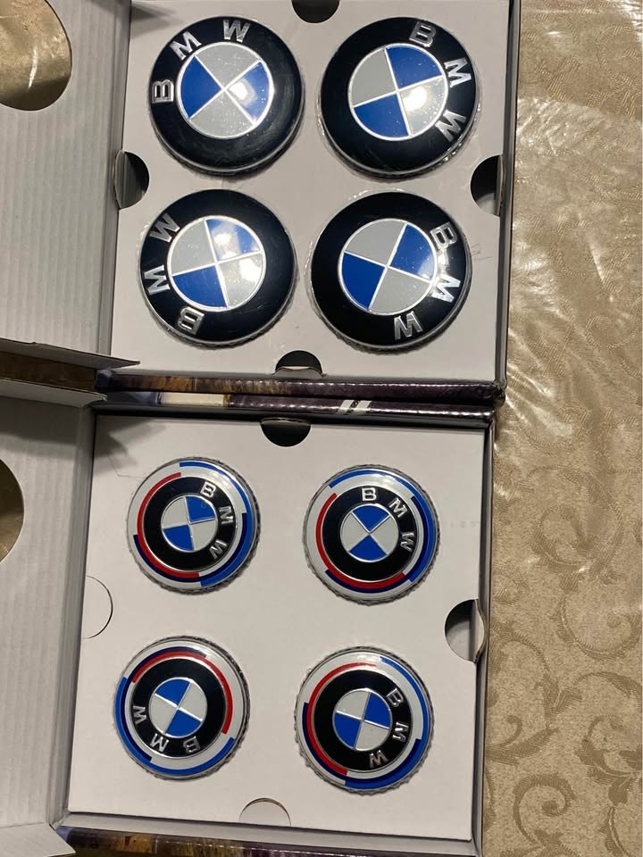 BMW Center Caps Floating - photo 3