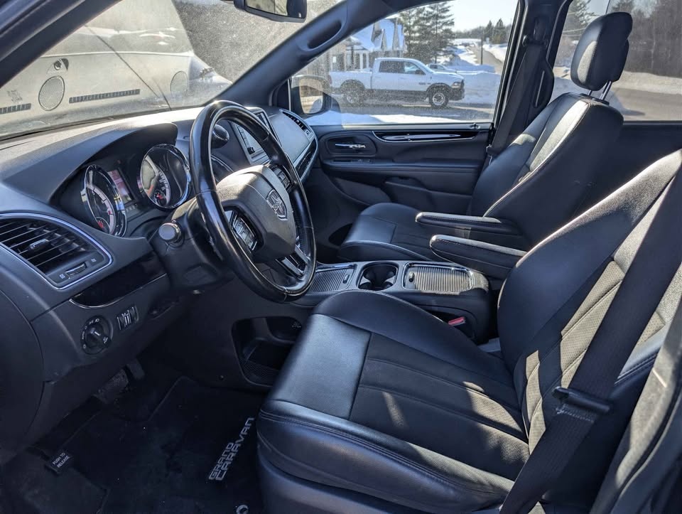 2020 Dodge Grand Caravan Premium - photo 5
