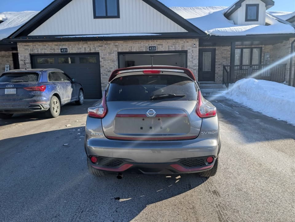 2016 Nissan Juke SV AWD - photo 3
