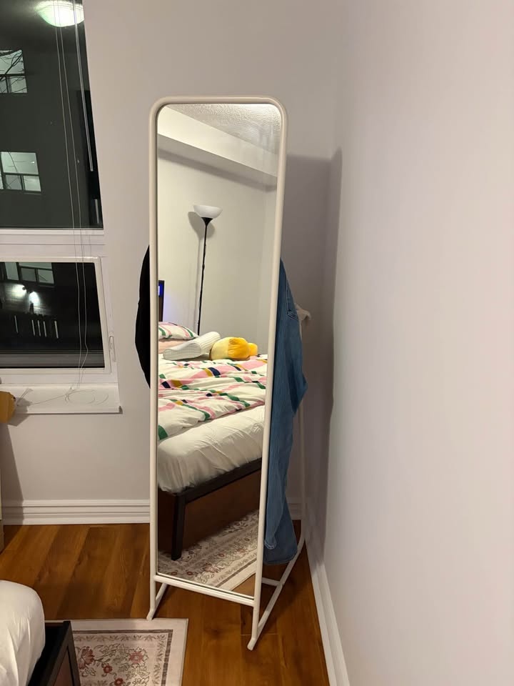 IKEA Knapper Standing Mirror with Hooks (White) - photo 4