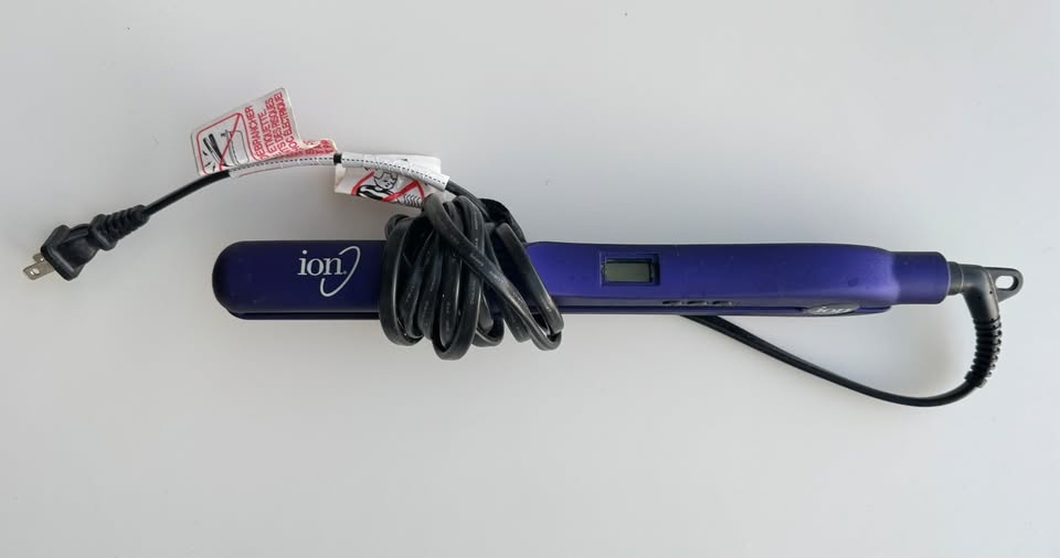 ION Titanium Platinum Gator Flat Iron 1" - Digital Temp - photo 2