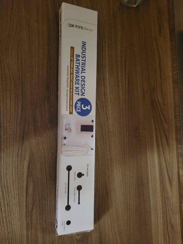 LDR Pipe Decor Bathware Kit