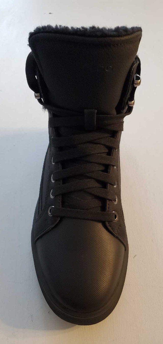 ALDO MENS WINTER BOOTS $30 - photo 2