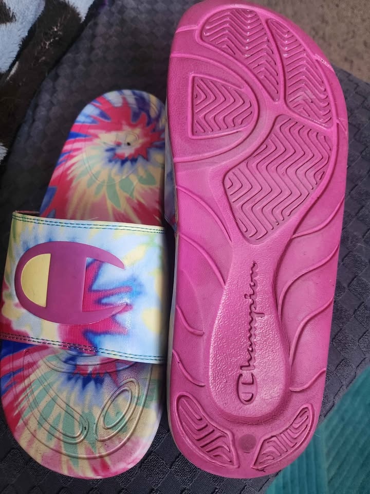 Champion Tie Dye Slides - Size 9 - photo 2