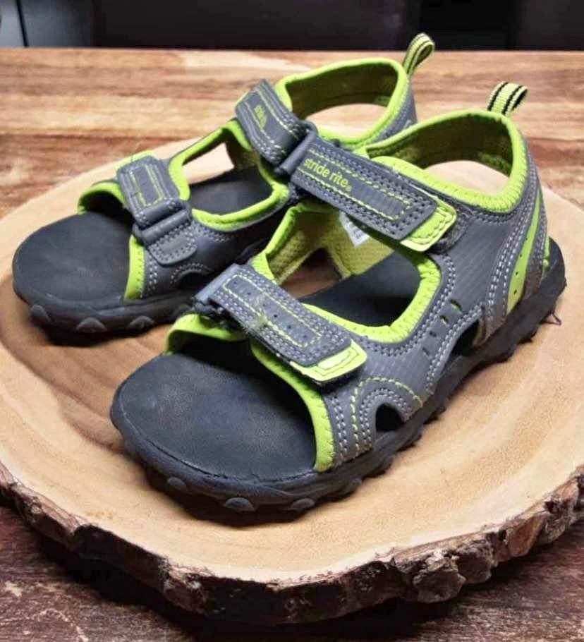 EUC: Boys Stride Rite Sandals (Sayer) Size Kids US 12