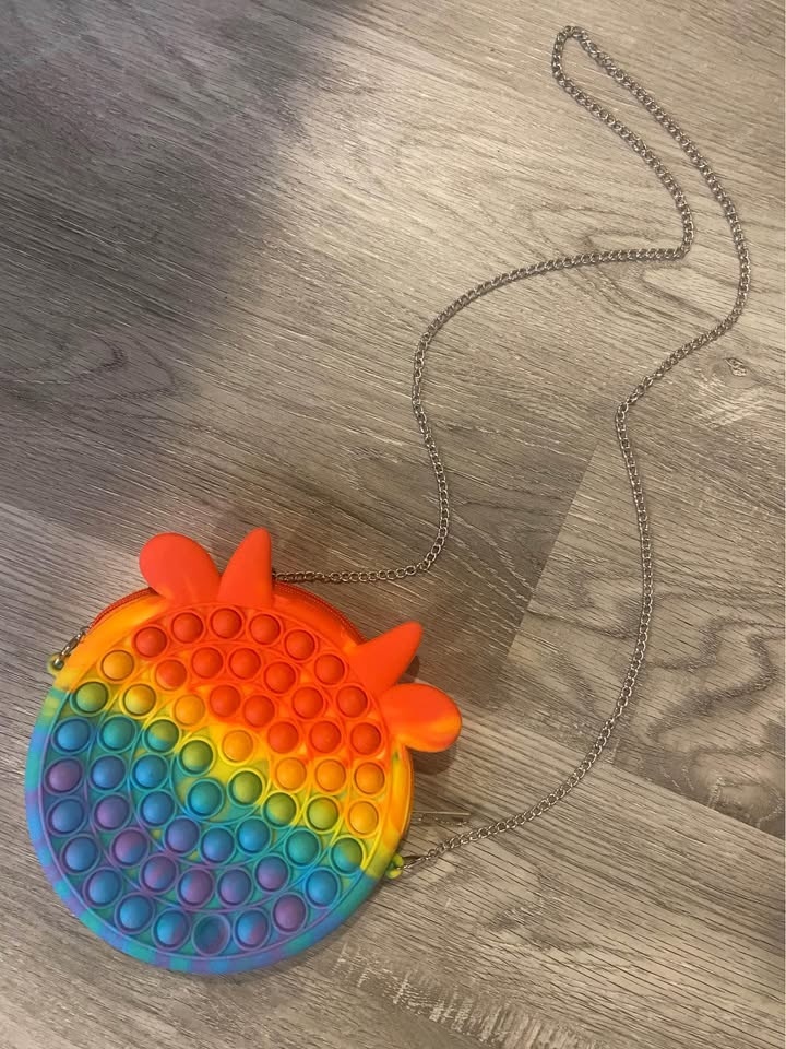 NWOT Vibrant Rainbow Fidget Pop It Purse - photo 2