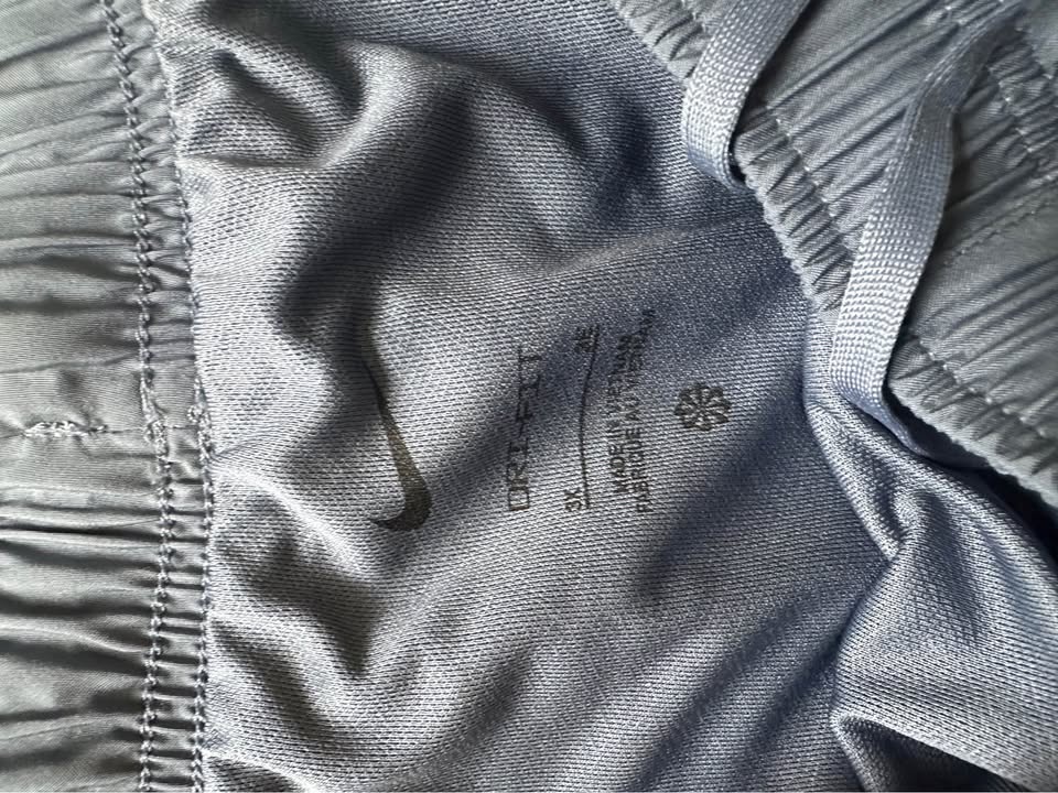Nike Womens Shorts 3XL - photo 3