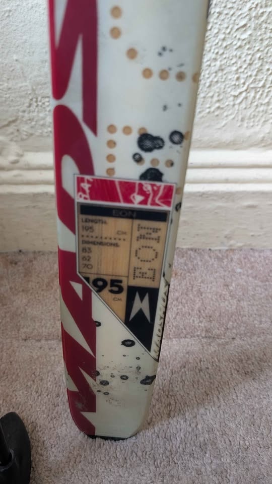 Madshus Skis 195 + Poles - photo 2
