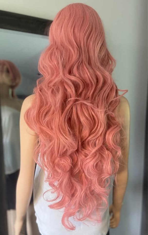 NWOT: 90cm Long Pink Curly Synthetic Cosplay Wig w Bangs 323 - photo 2