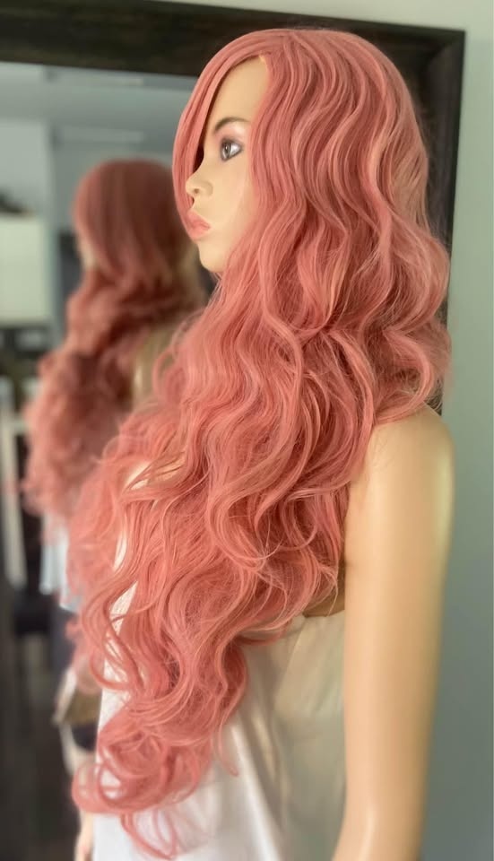 NWOT: 90cm Long Pink Curly Synthetic Cosplay Wig w Bangs 323 - photo 3