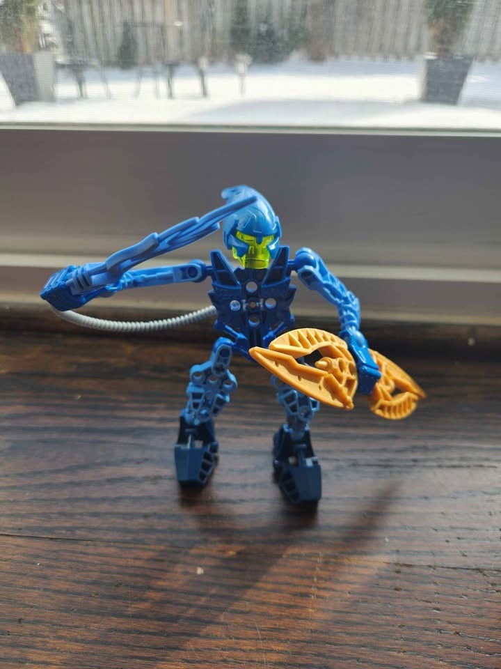 Lego Bionicle 8975 Agori - Complete set NO instructions! - photo 5