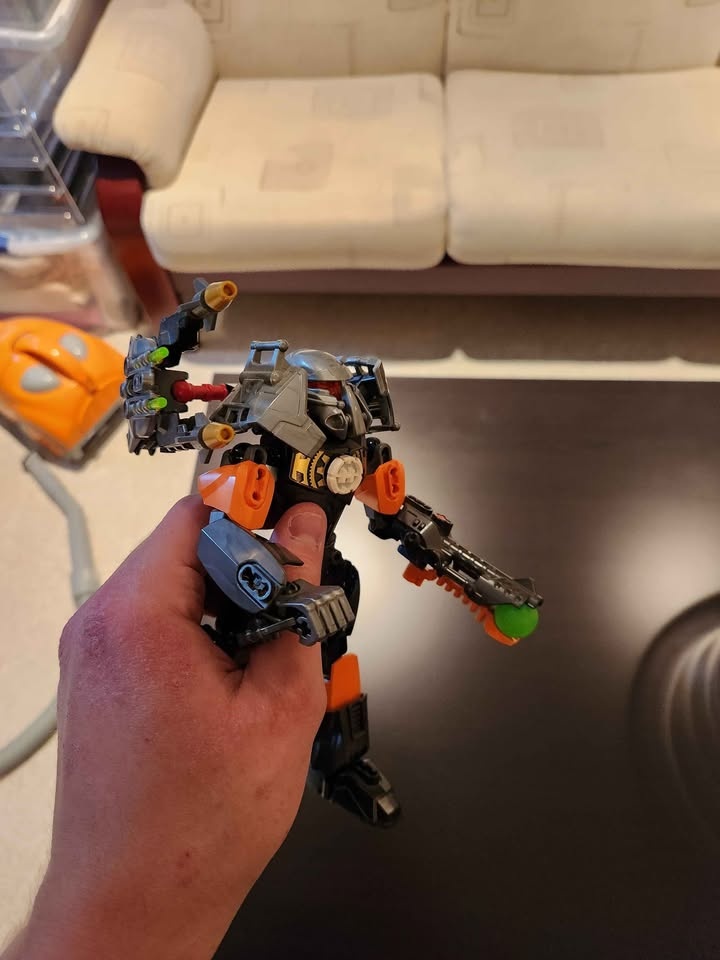 Lego Bionicles 6223 Bulk - Used Like New! - photo 4