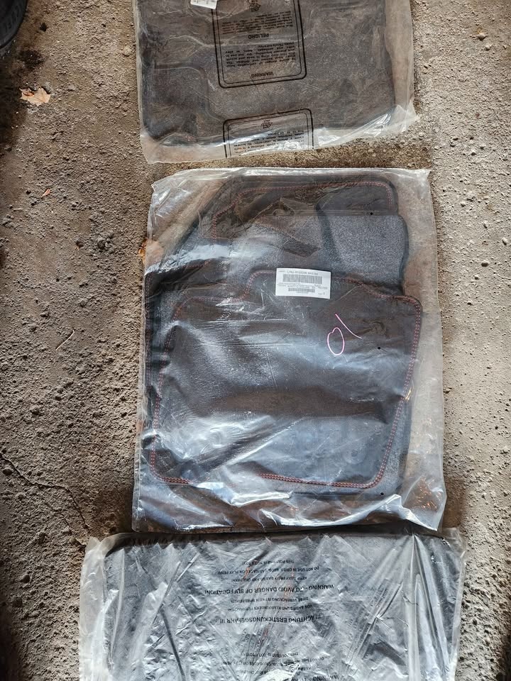 Ford Car Mats - Brand New - photo 4
