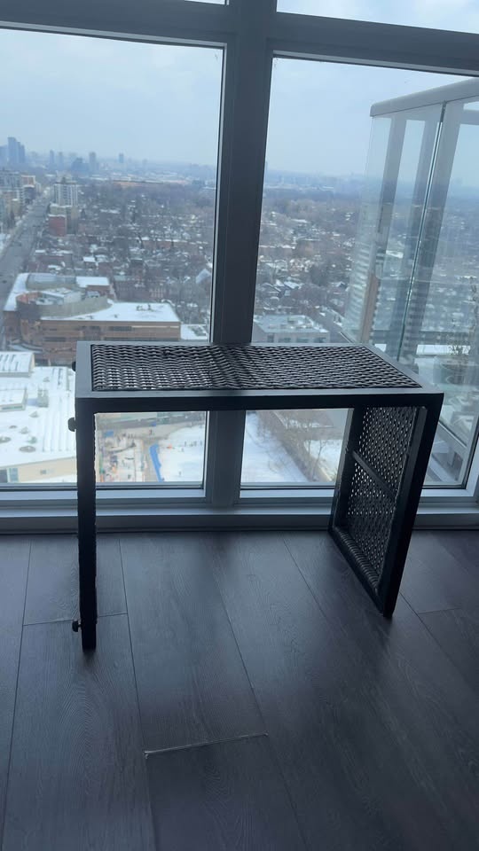 Patio chairs and table - photo 3