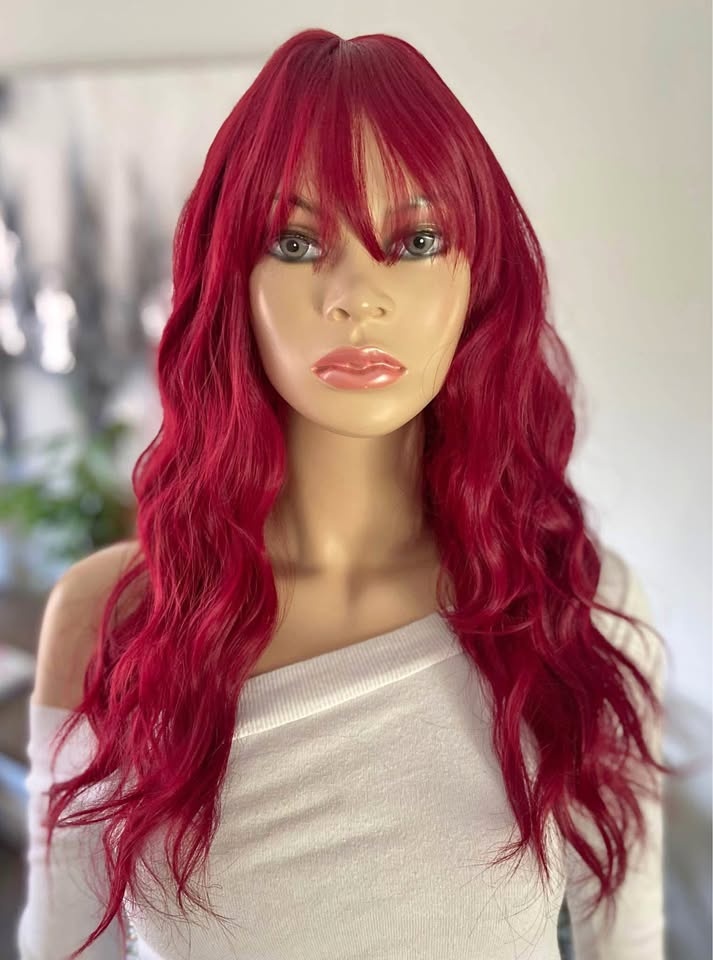 NWOT 22” Wavy Burgundy Synthetic Cosplay Wig w/ Bangs 2309