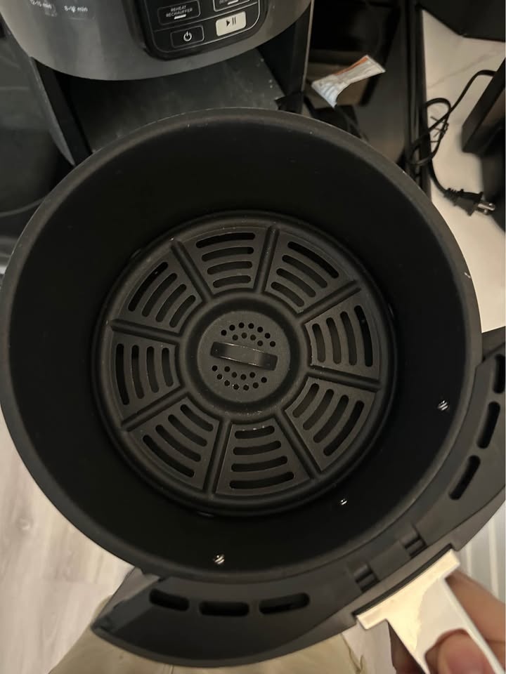 Air Fryer - photo 2