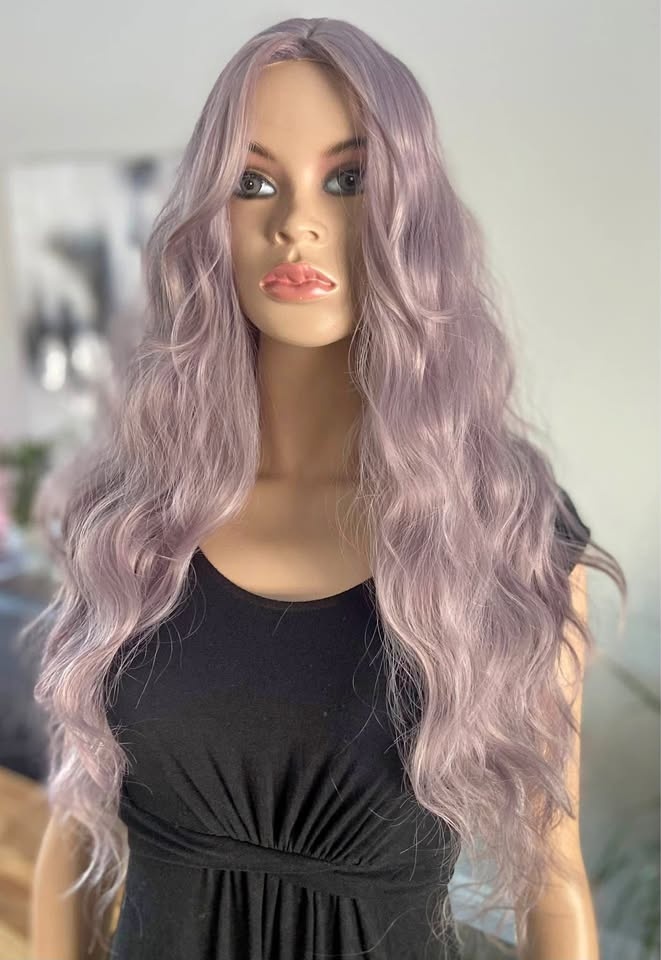 NWOT Icy Lilac Purple Synthetic Wig w Bangs 2250