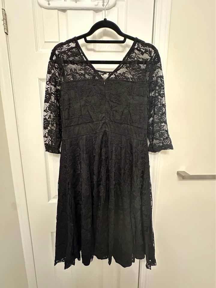 Black Lace Dress - photo 3