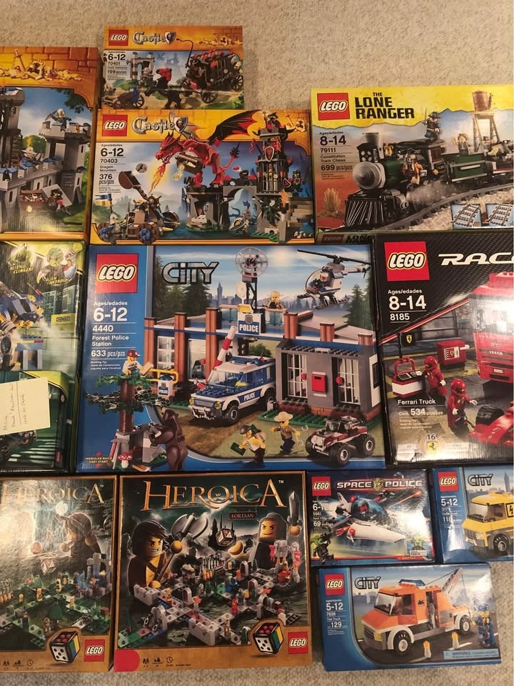 Lego City, Castle, Alien Conquest, Heroica, Lone Ranger, Racers - photo 5