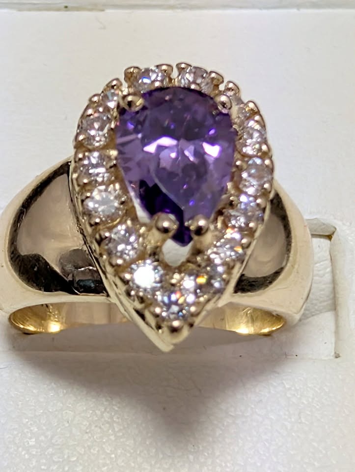 Amethyst Ring - 10K Yellow Gold, 1.25ct Pear Amethyst, CZ Accent - photo 2