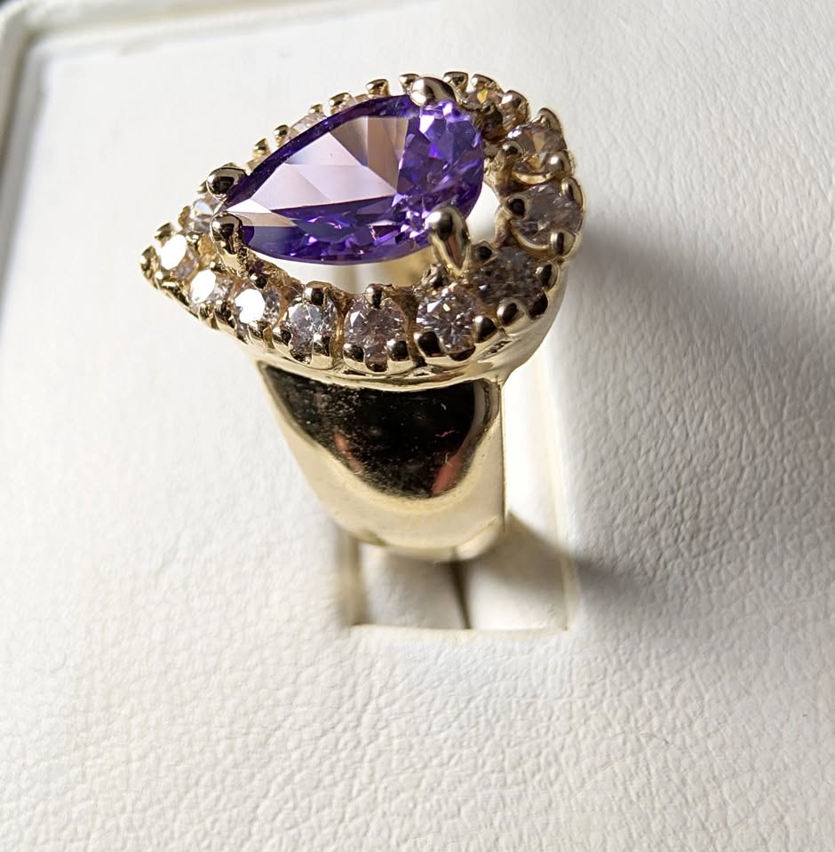 Amethyst Ring - 10K Yellow Gold, 1.25ct Pear Amethyst, CZ Accent - photo 3